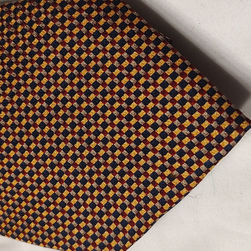 Jack Henry Country Club Plaza geometric gold, black, grey, and maroon tie
